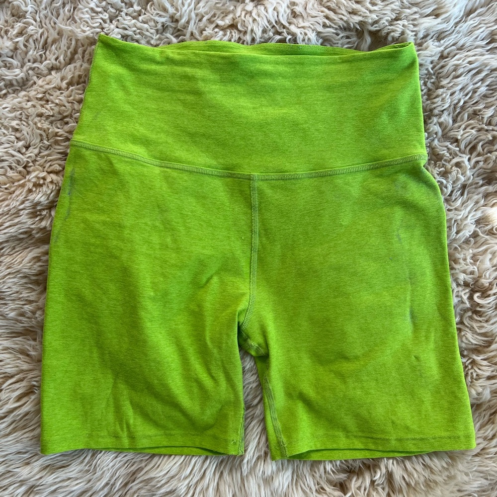 Beyond Yoga Spacedye Biker Shorts Green Large